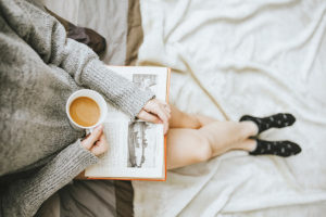 los beneficios de leer antes de dormir