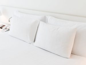 Cómo limpiar tu almohada. ¡Sigue estos consejos!