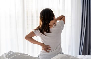 ¿Por qué nos levantamos con dolor de espalda? La relación entre el colchón y el descanso