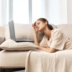 ¿Por qué tenemos sueño durante el día aunque hayamos dormido suficientes horas?